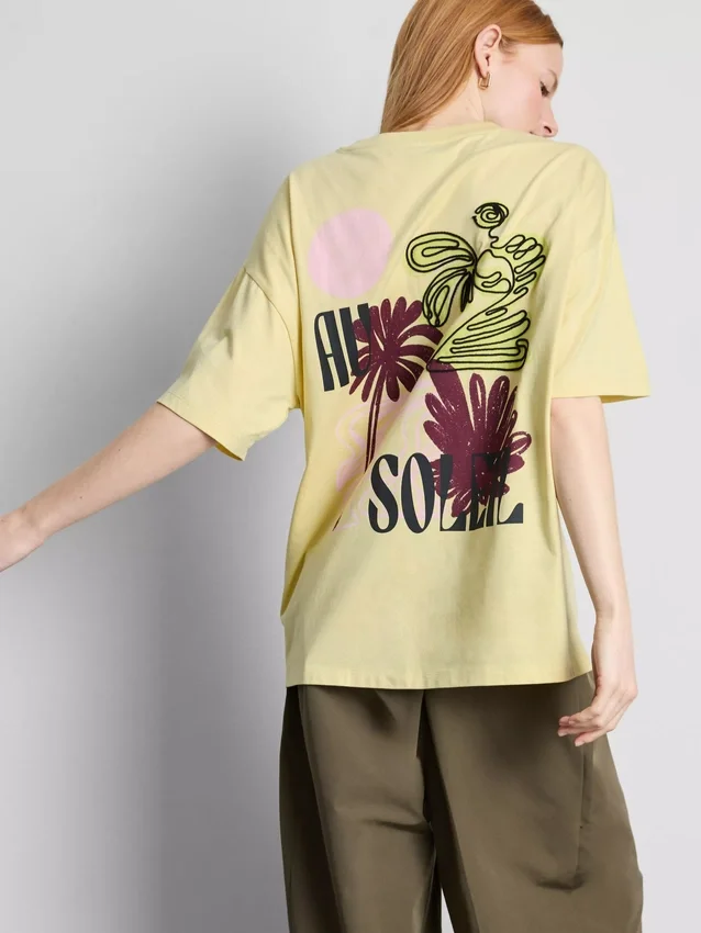 Oversized-Boyfriend-T-Shirt aus Baumwolle mit Grafikprint Oversized-Boyfriend-T-Shirt aus Baumwolle mit Grafikprint