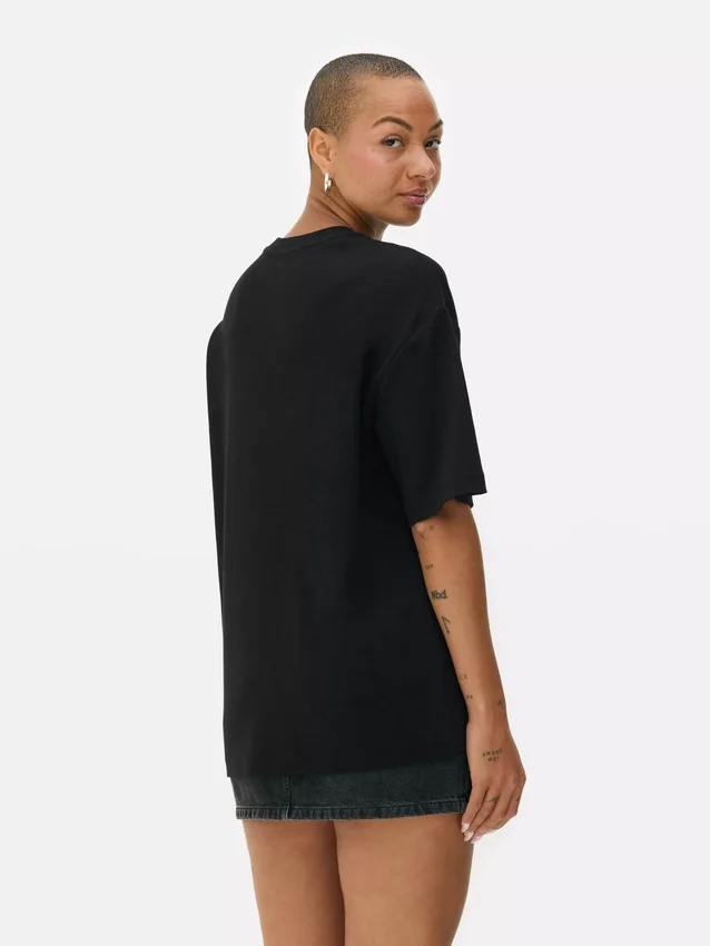 Oversized-Jersey-Hemd – ein Must-have Oversized-Jersey-Hemd – ein Must-have