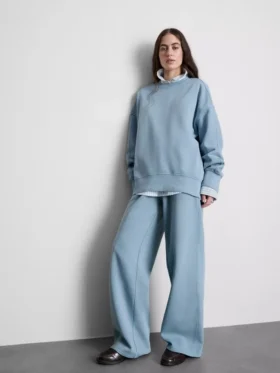 Oversized-Sweatshirt mit überschnittenen Schultern