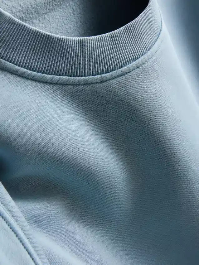 Oversized-Sweatshirt mit überschnittenen Schultern Oversized-Sweatshirt mit überschnittenen Schultern