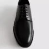 Oxfords mit Schnürung