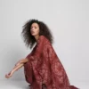 Paisley-Cape mit Fransen Paisley-Cape mit Fransen