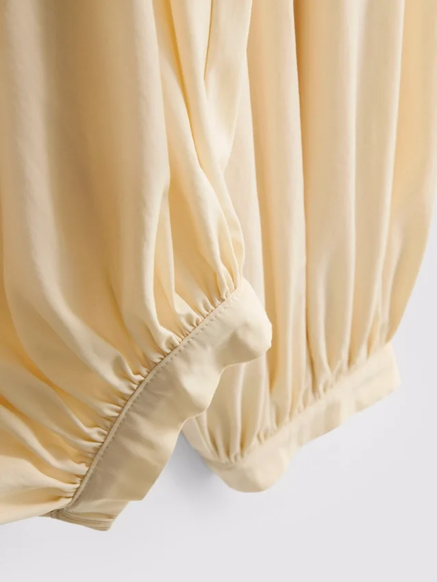 Parachute-Hose mit hoher Taille Parachute-Hose mit hoher Taille