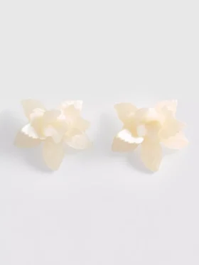 Paula Echevarría 3D-Ohrstecker mit Blumenmotiv