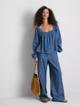 Paula Echevarría Denim-Oberteil mit Puffärmeln
