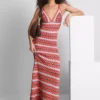 Paula Echevarría – gehäkeltes Maxikleid mit V-Ausschnitt Paula Echevarría – gehäkeltes Maxikleid mit V-Ausschnitt