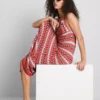 Paula Echevarría – gehäkeltes Maxikleid mit V-Ausschnitt Paula Echevarría – gehäkeltes Maxikleid mit V-Ausschnitt
