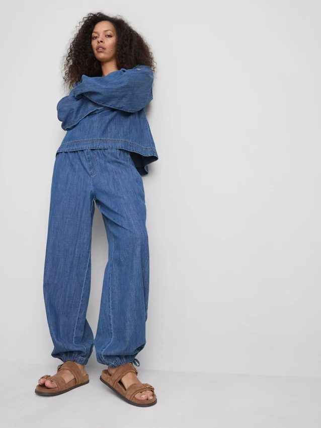 Paula Echevarría Haremshose aus baumwollreichem Denim Paula Echevarría Haremshose aus baumwollreichem Denim