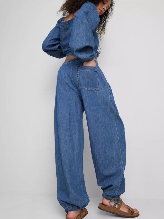 Paula Echevarría Haremshose aus baumwollreichem Denim Paula Echevarría Haremshose aus baumwollreichem Denim