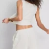 Paula Echevarría – Lässige Crinkle-Shorts