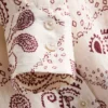 Paula Echevarría: Paisley-Hemd aus geknittertem Satin mit Knopfleiste Paula Echevarría: Paisley-Hemd aus geknittertem Satin mit Knopfleiste