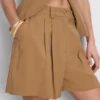 Paula Echevarría – Plissierte Bermudashorts Paula Echevarría – Plissierte Bermudashorts
