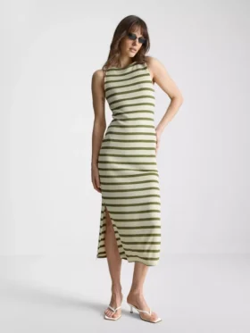 Paula Echevarría – ärmelloses, figurbetontes Midaxi-Kleid