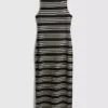Paula Echevarría – ärmelloses, figurbetontes Midaxi-Kleid Paula Echevarría – ärmelloses, figurbetontes Midaxi-Kleid