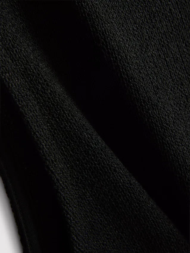 Paula Echevarría – ärmelloses, figurbetontes Midaxi-Kleid Paula Echevarría – ärmelloses, figurbetontes Midaxi-Kleid