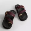 Paula Echevarría Sandalen mit Nieten am Fußbett