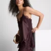 Paula Echevarría Satin-Top mit Spitzenbesatz Paula Echevarría Satin-Top mit Spitzenbesatz