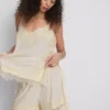 Paula Echevarría Shorts mit Spitzenbesatz Paula Echevarría Shorts mit Spitzenbesatz