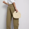 Paula Echevarría – strukturierte Hose mit weitem Bein