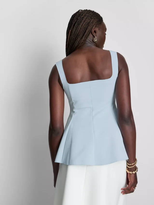 Peplum-Oberteil aus Krepp mit Herzausschnitt Peplum-Oberteil aus Krepp mit Herzausschnitt
