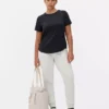 Performance-T-Shirt mit abgerundetem Saum