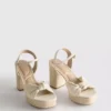 Plateausandalen mit Knotendetail