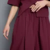 Plissierte Hose mit weitem Bein in Papieroptik