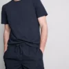 Pyjama-Set aus T-Shirt und Shorts Pyjama-Set aus T-Shirt und Shorts