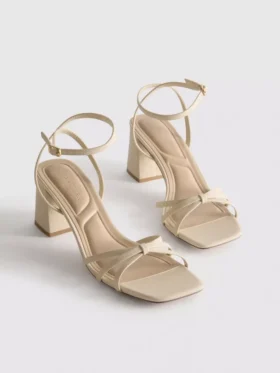 Riemchensandalen mit Blockabsatz
