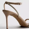 Riemchensandalen mit High Heels