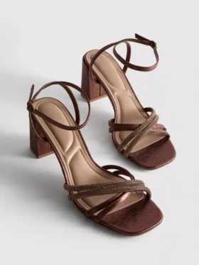 Riemchensandalen mit Strass und High Heels
