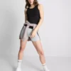 Ripp-Tanktop mit Racerback aus baumwollreichem Material Ripp-Tanktop mit Racerback aus baumwollreichem Material