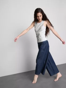 Ripp-Tanktop mit Racerback aus baumwollreichem Material