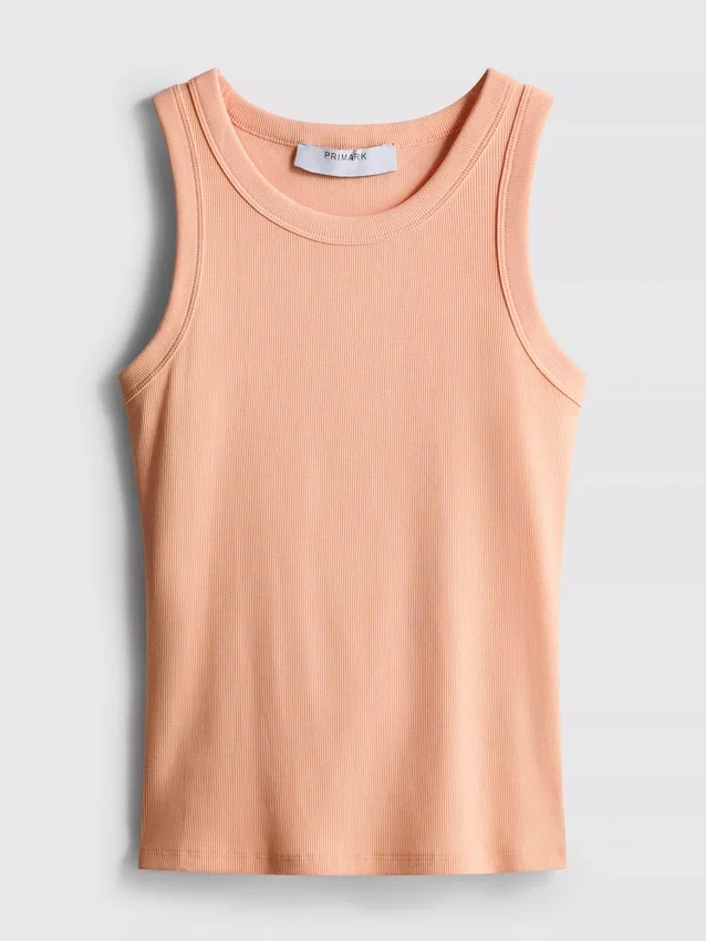 Ripp-Tanktop mit Racerback aus baumwollreichem Material Ripp-Tanktop mit Racerback aus baumwollreichem Material