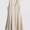 Ärmelloses Minikleid mit V-Ausschnitt Ärmelloses Minikleid mit V-Ausschnitt
