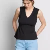 Ärmelloses Oberteil mit V-Ausschnitt und Schößchen Ärmelloses Oberteil mit V-Ausschnitt und Schößchen