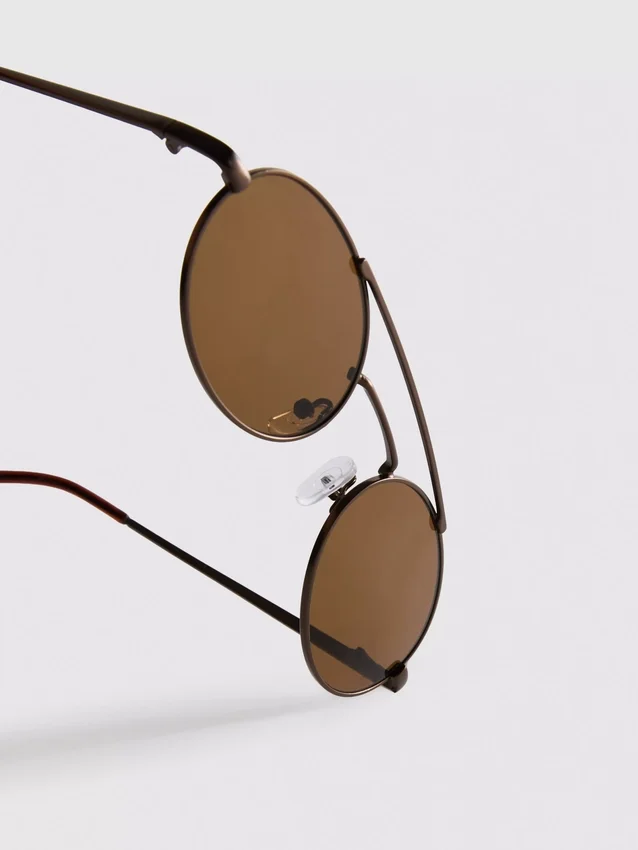 Runde Sonnenbrille aus Metall Runde Sonnenbrille aus Metall