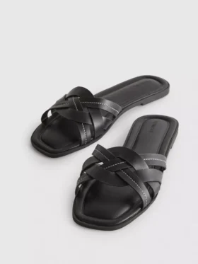 Sandalen aus Kunstleder mit gewebtem Muster