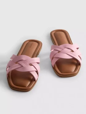 Sandalen aus Kunstleder mit gewebtem Muster