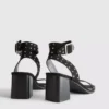 Sandalen mit Blockabsatz und Nieten