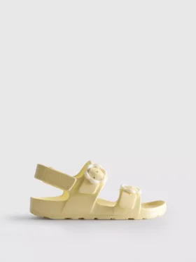 Sandalen mit Blumenriemen