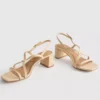 Sandalen mit breiter Passform, Raffia-Besatz und Blockabsatz