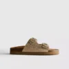 Sandalen mit doppeltem Schnallenverschluss und verziertem Fußbett