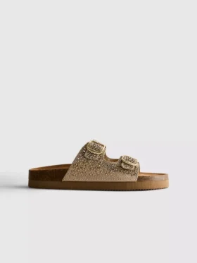 Sandalen mit doppeltem Schnallenverschluss und verziertem Fußbett