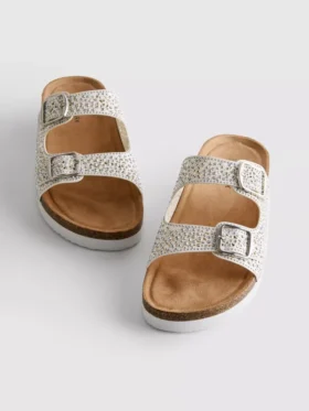 Sandalen mit doppeltem Schnallenverschluss und verziertem Fußbett