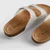 Sandalen mit doppeltem Schnallenverschluss und verziertem Fußbett