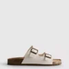 Sandalen mit doppelten Schnallenriemen