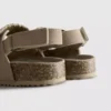 Sandalen mit doppelten Schnallenriemen