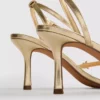 Sandalen mit High Heels, breiter Passform und Blumenmuster aus Strasssteinen