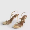 Sandalen mit kaum wahrnehmbarem Absatz